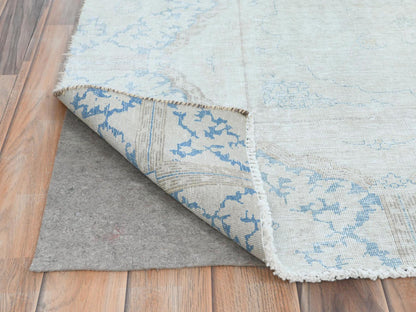 Kerman Vintage hand-knotted worn wool rug in Ivory, 8'8" x 11'8" — SKU O081610 (view 4)