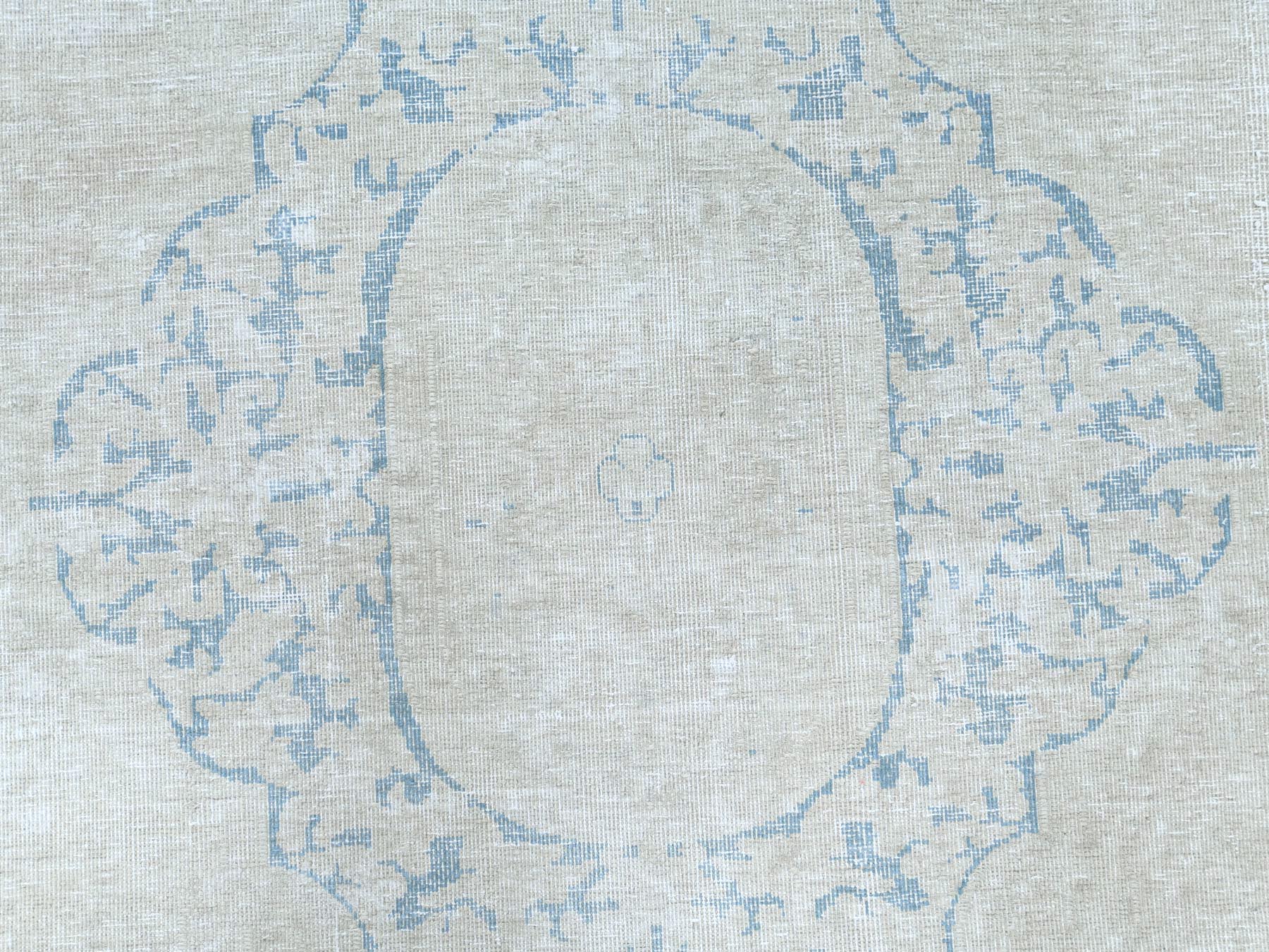 Kerman Vintage hand-knotted worn wool rug in Ivory, 8'8" x 11'8" — SKU O081610 (view 8)