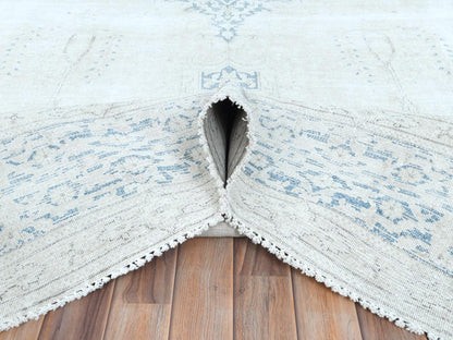 Kerman Vintage hand-knotted worn wool rug in Ivory & Denim Blue, 9'6" x 12'9" — SKU O081611 (view 5)