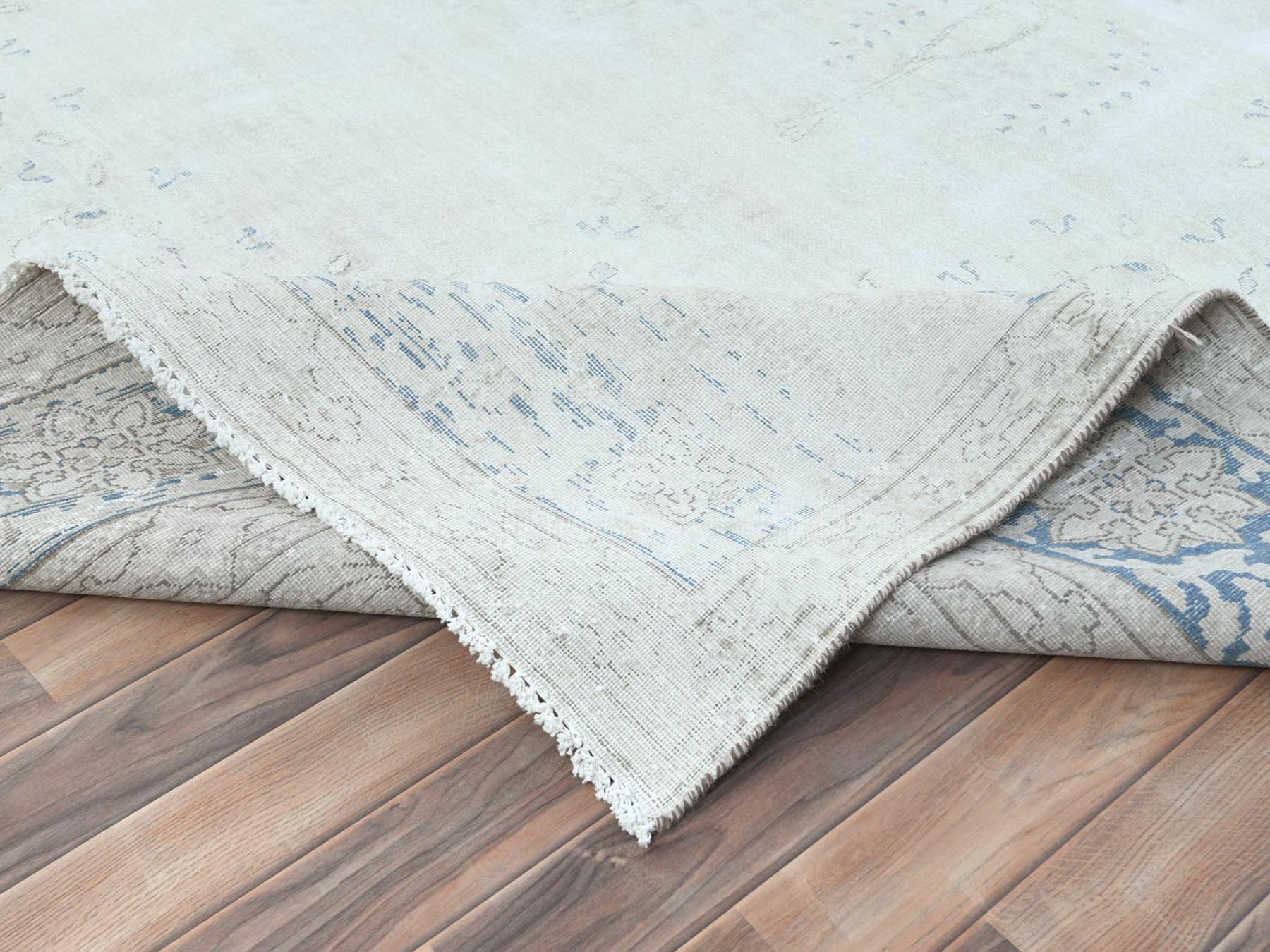 Kerman Vintage hand-knotted worn wool rug in Ivory & Denim Blue, 9'6" x 12'9" — SKU O081611 (view 6)