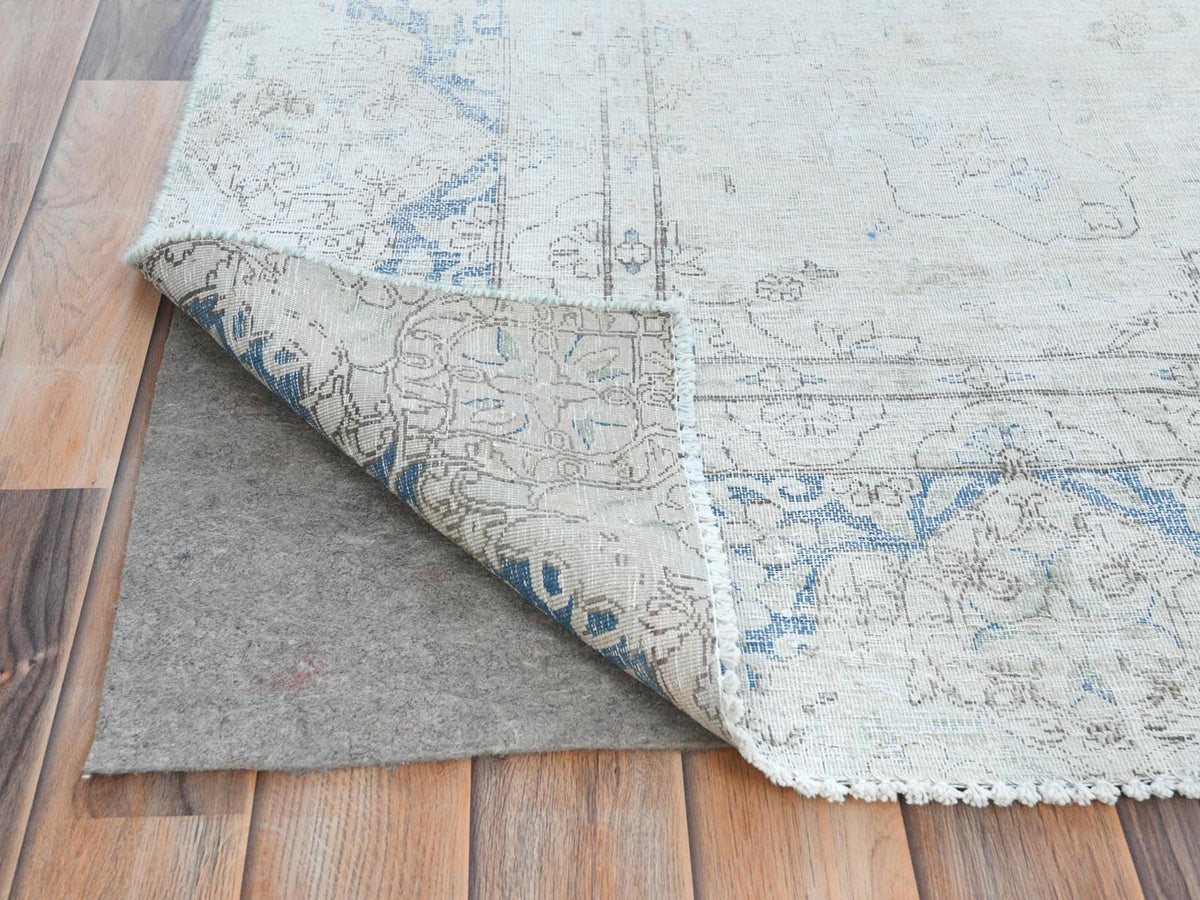 Kerman Vintage hand-knotted worn wool rug in Ivory, 8'1" x 10'9" — SKU O081613 (view 4)