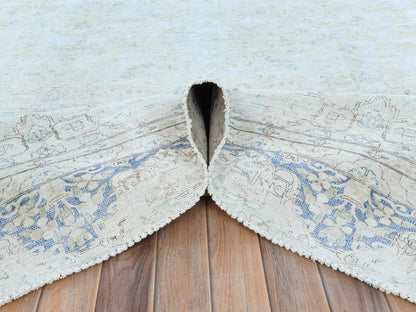 Kerman Vintage hand-knotted worn wool rug in Ivory, 8'1" x 10'9" — SKU O081613 (view 5)