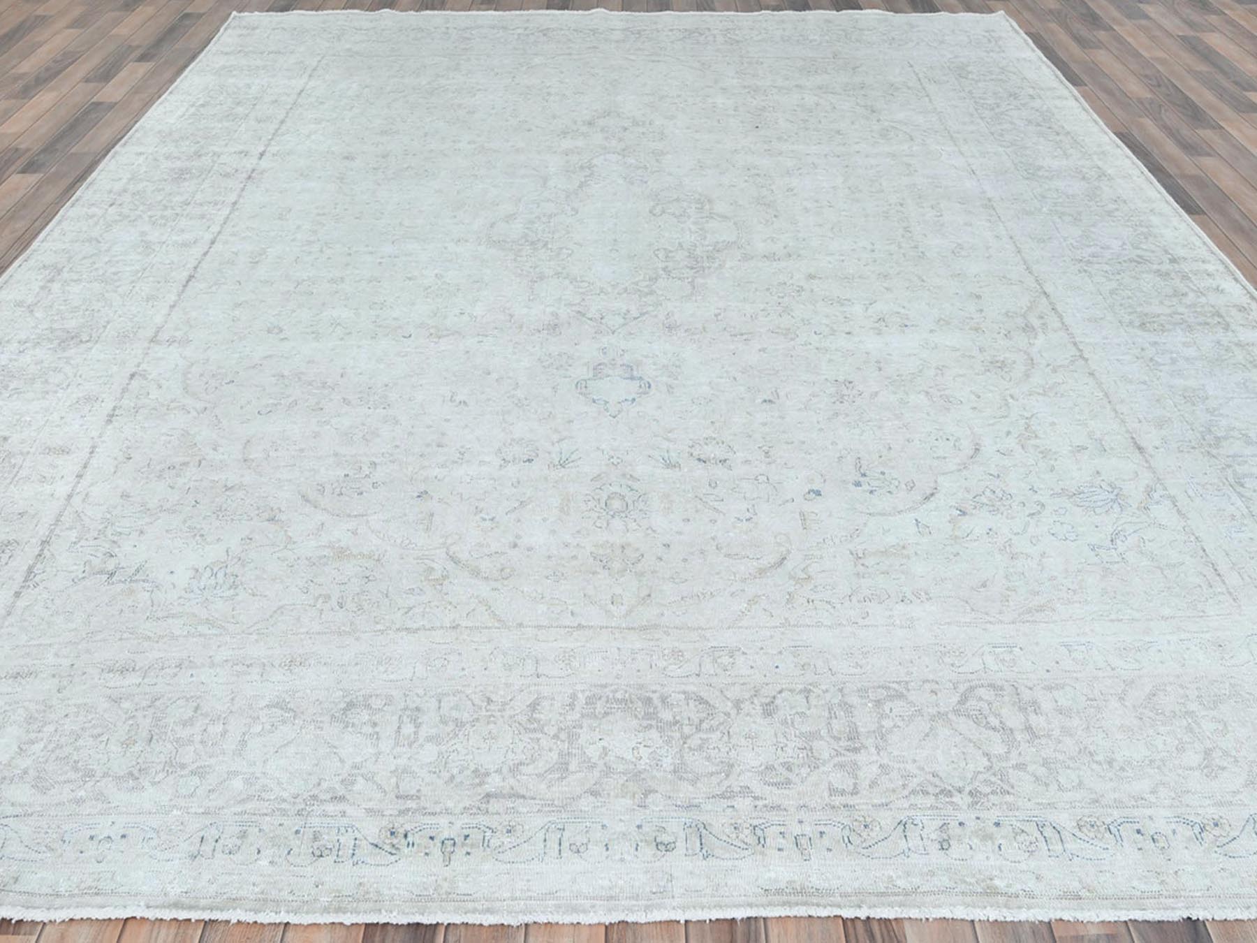 Kerman Vintage hand-knotted worn wool rug in Ivory & Brown, 9'7" x 12'6" — SKU O081624 (view 2)