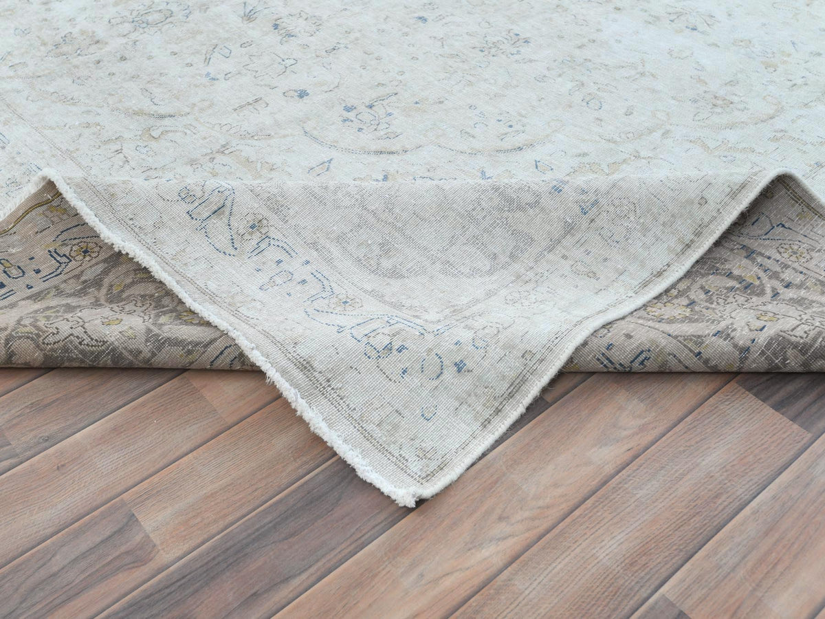 Kerman Vintage hand-knotted worn wool rug in Ivory & Brown, 9'7" x 12'6" — SKU O081624 (view 6)