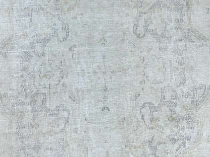 Kerman Vintage hand-knotted worn wool rug in Ivory & Brown, 9'7" x 12'6" — SKU O081624 (view 8)