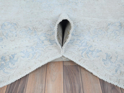 Kerman Vintage hand-knotted worn wool rug in Ivory & Denim Blue, 8'2" x 13' — SKU O081629 (view 5)