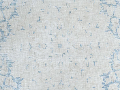Kerman Vintage hand-knotted worn wool rug in Ivory, 7'2" x 10' — SKU O081632 (view 8)