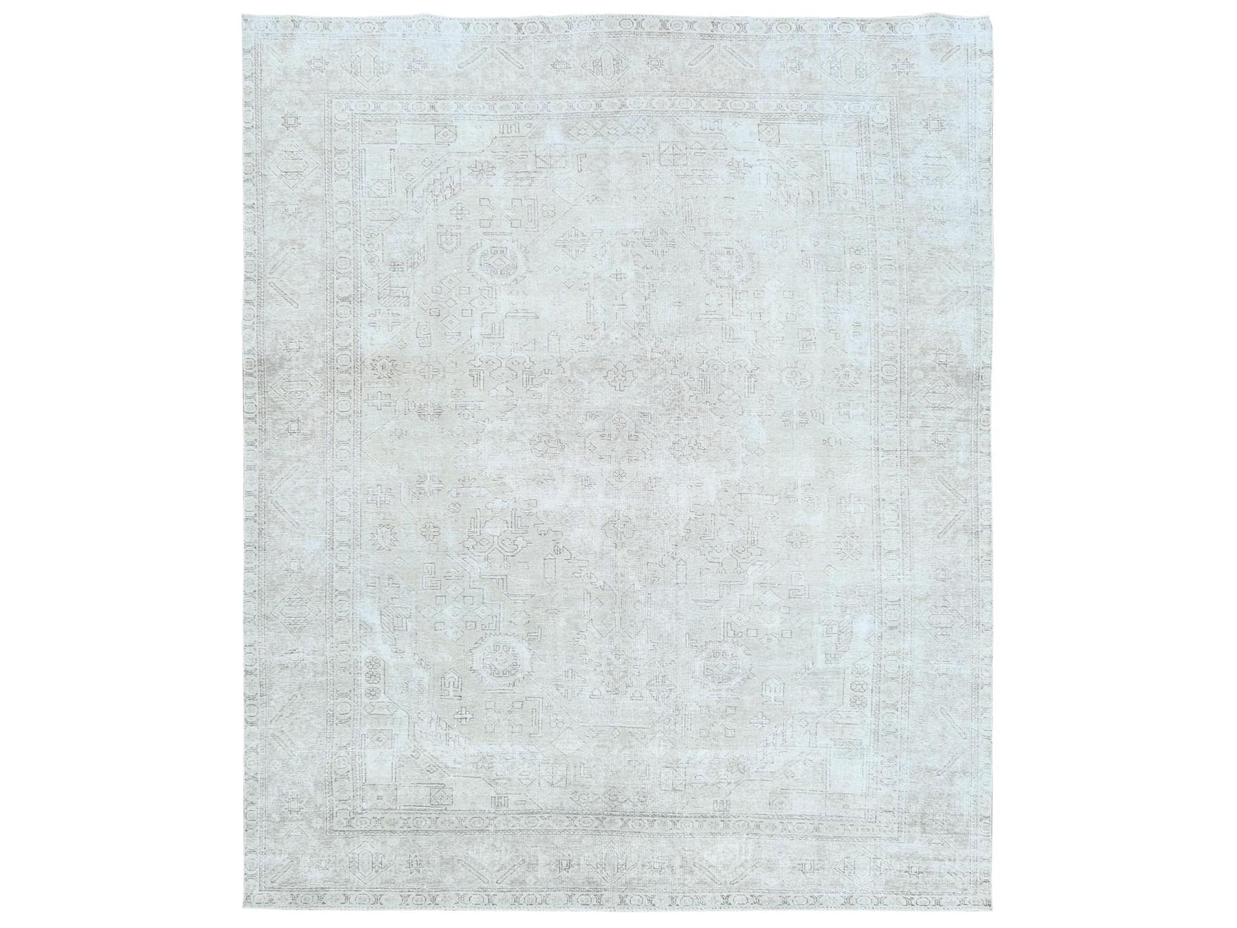 Tabriz Vintage hand-knotted worn wool rug in Ivory, 9'6" x 12'7" — SKU O081678
