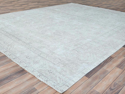 Tabriz Vintage hand-knotted worn wool rug in Ivory, 9'6" x 12'7" — SKU O081678 (view 3)
