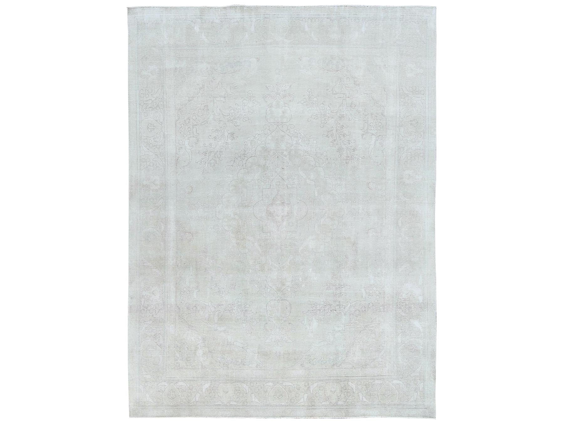 Tabriz Vintage hand-knotted worn wool rug in Ivory, 9'5" x 12'6" — SKU O081691