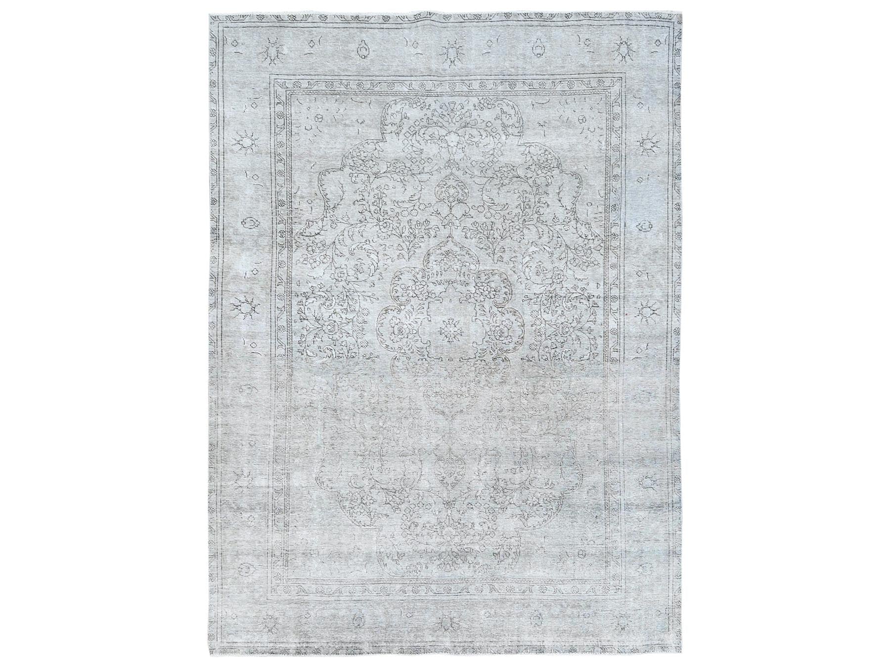 Tabriz Vintage hand-knotted worn wool rug in Ivory, 8'2" x 11'2" — SKU O081704