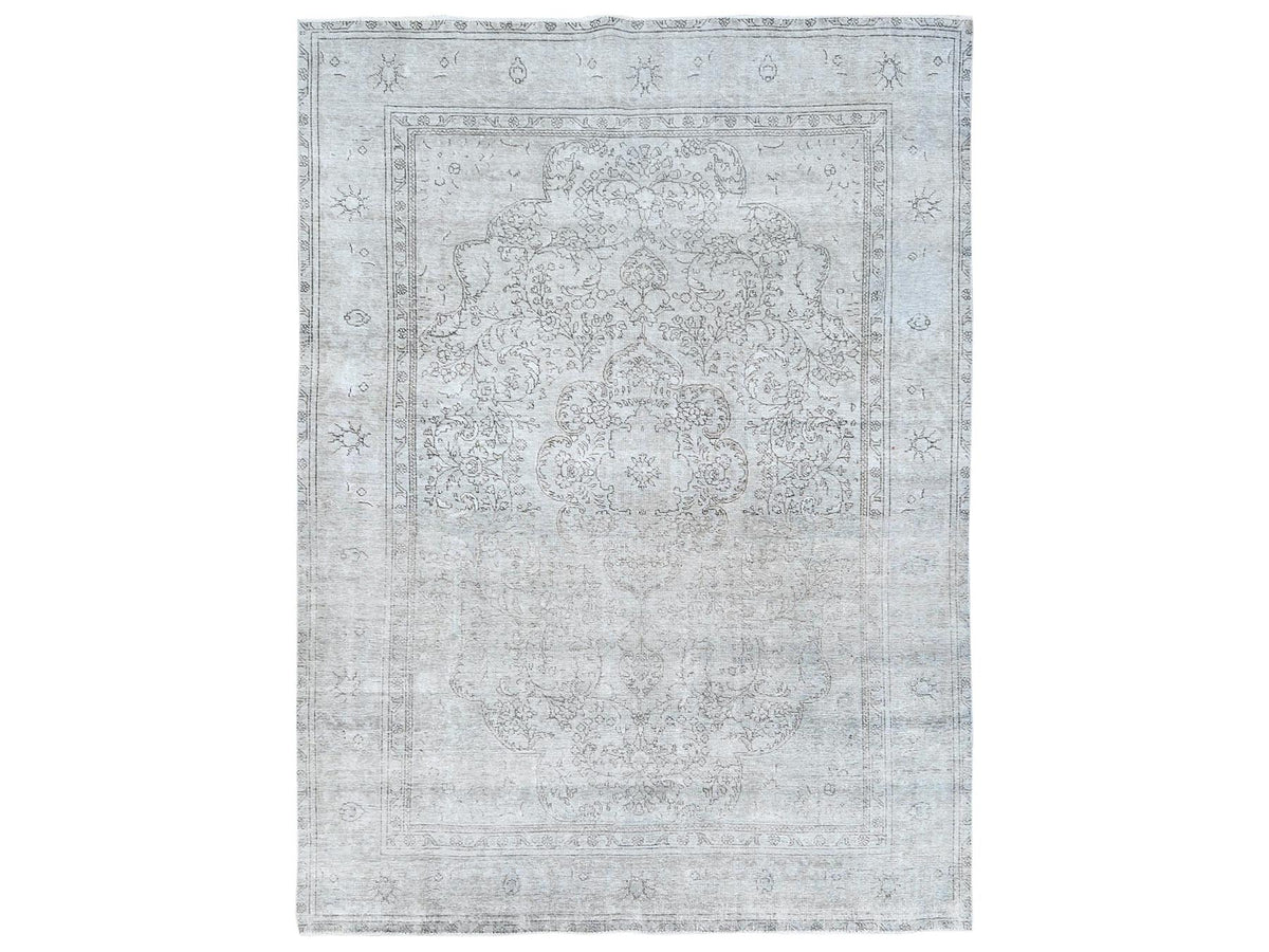 Tabriz Vintage hand-knotted worn wool rug in Ivory, 8'2" x 11'2" — SKU O081704