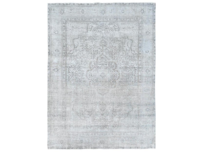 Tabriz Vintage hand-knotted worn wool rug in Ivory, 8'2" x 11'2" — SKU O081704