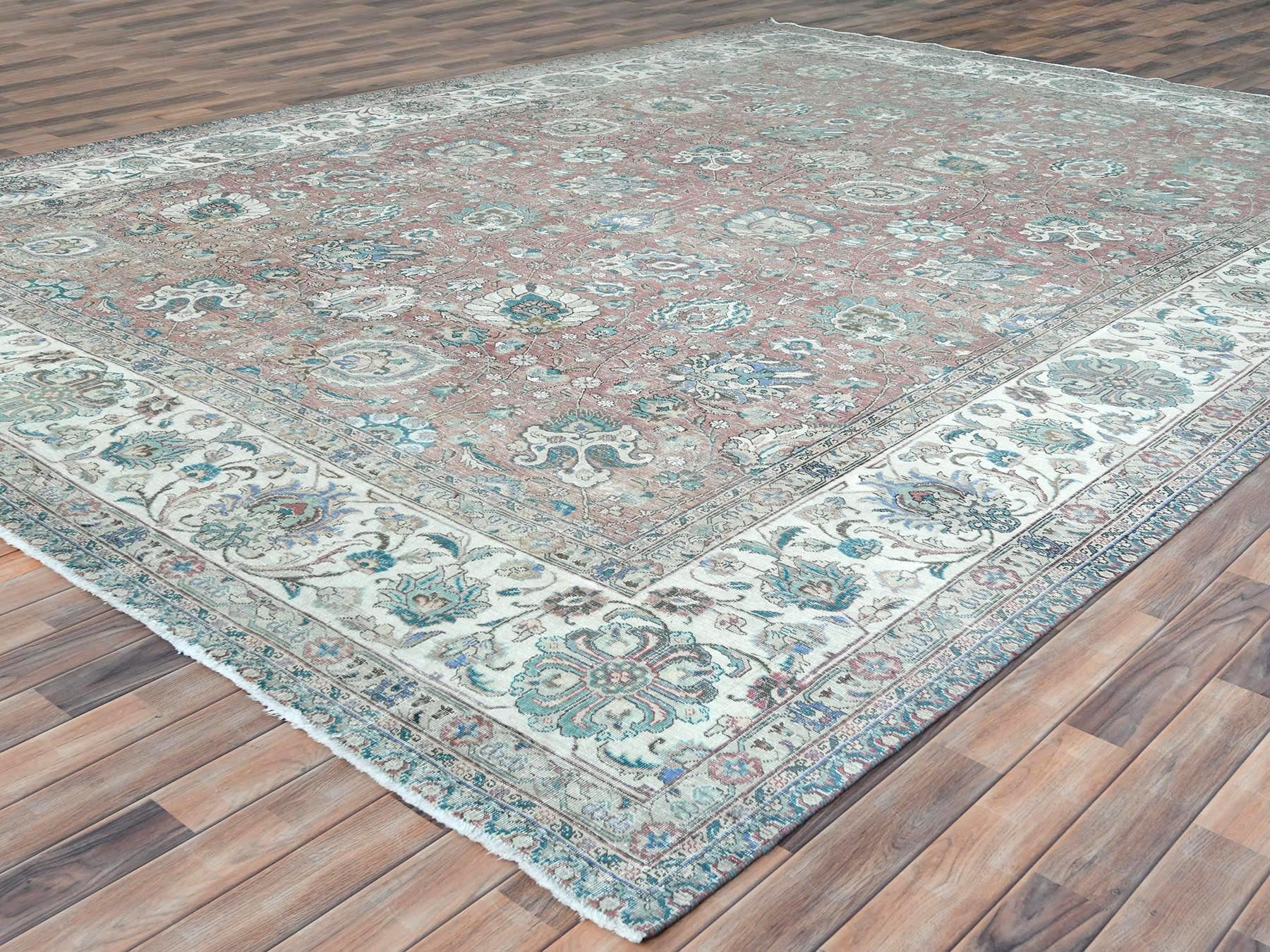 Tabriz Vintage hand-knotted worn wool rug in Red & Ivory, 11'1" x 14'7" — SKU O081742 (view 3)
