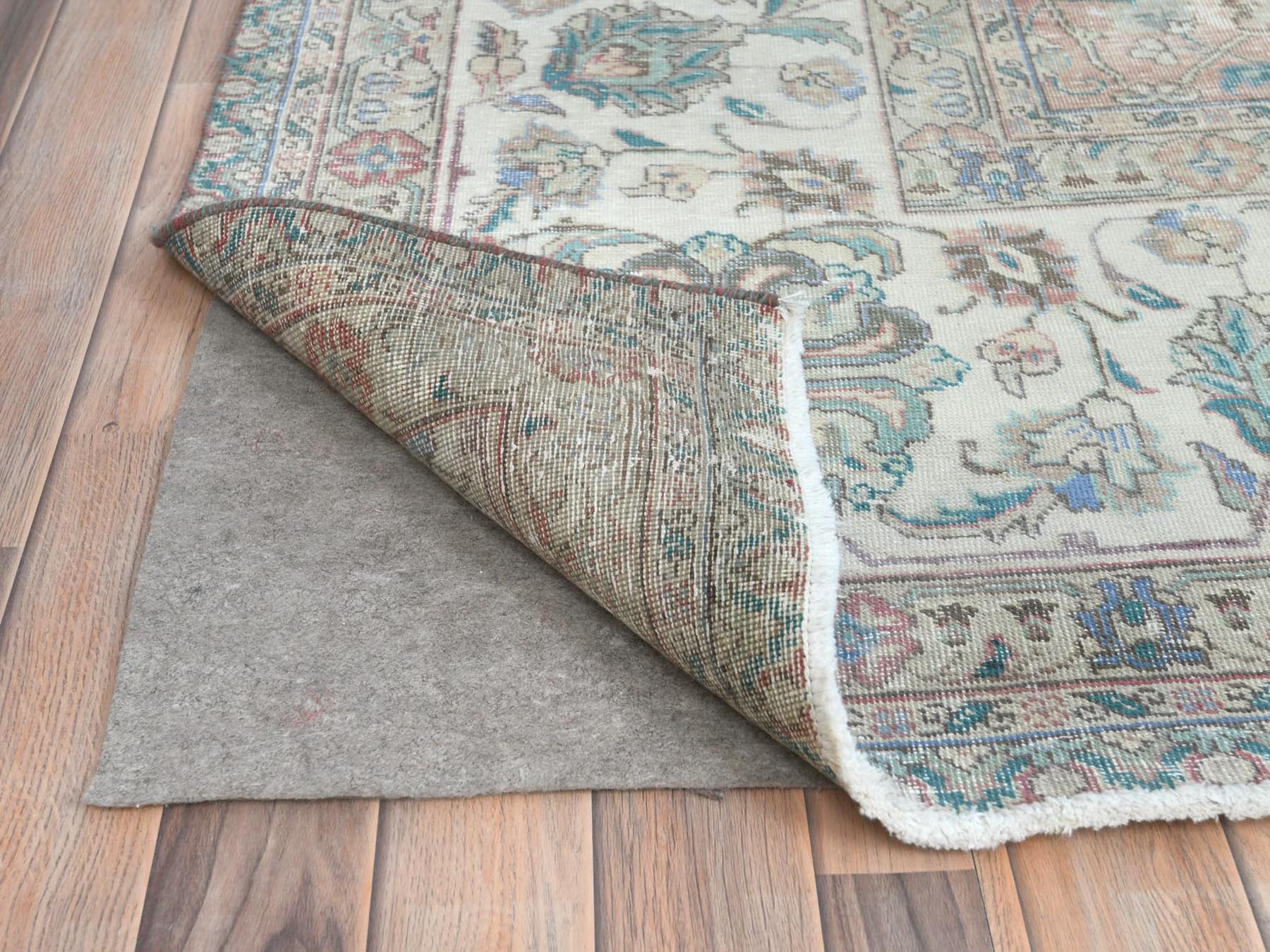 Tabriz Vintage hand-knotted worn wool rug in Red & Ivory, 11'1" x 14'7" — SKU O081742 (view 4)
