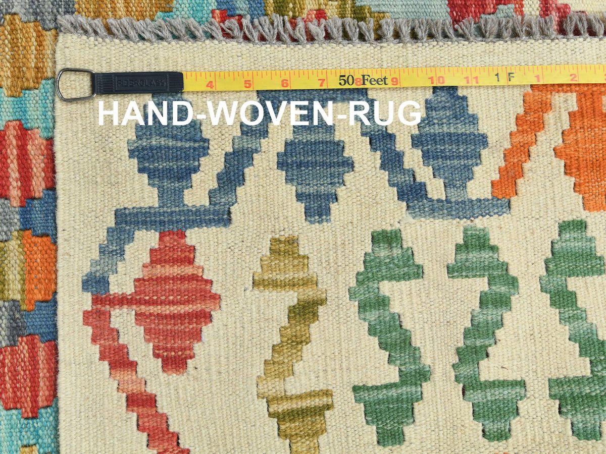Kilim Flat-Weave hand-knotted wool rug in Multicolored & Ivory, 10'3" x 16'1" — SKU O081784 (view 5)
