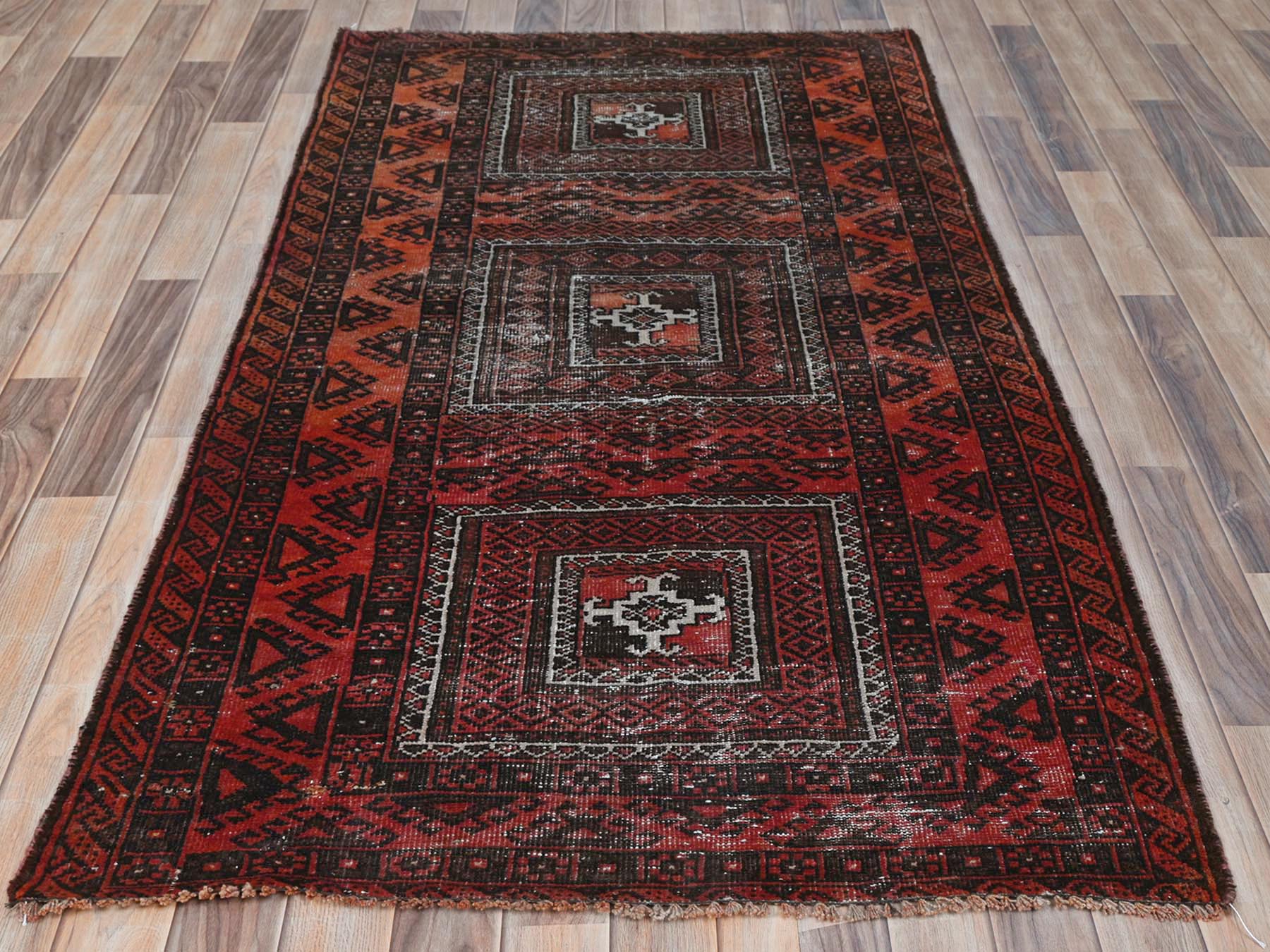 Baluch Vintage hand-knotted wool rug in Red & Chocolate Brown, 3'7" x 6'5" — SKU O081925 (view 2)