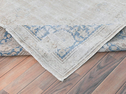 Ivory 7'0" x 10'0" Persian Hand knotted Wool Rug - Sku: O081940