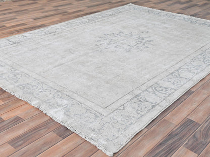 Kerman Persian hand-knotted worn wool rug in Ivory, 6'4" x 9'3" — SKU O081944 (view 4)