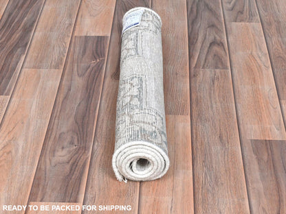 Kerman Vintage hand-knotted worn wool rug in Ivory, 1'9" x 3'6" — SKU O081977 (view 5)