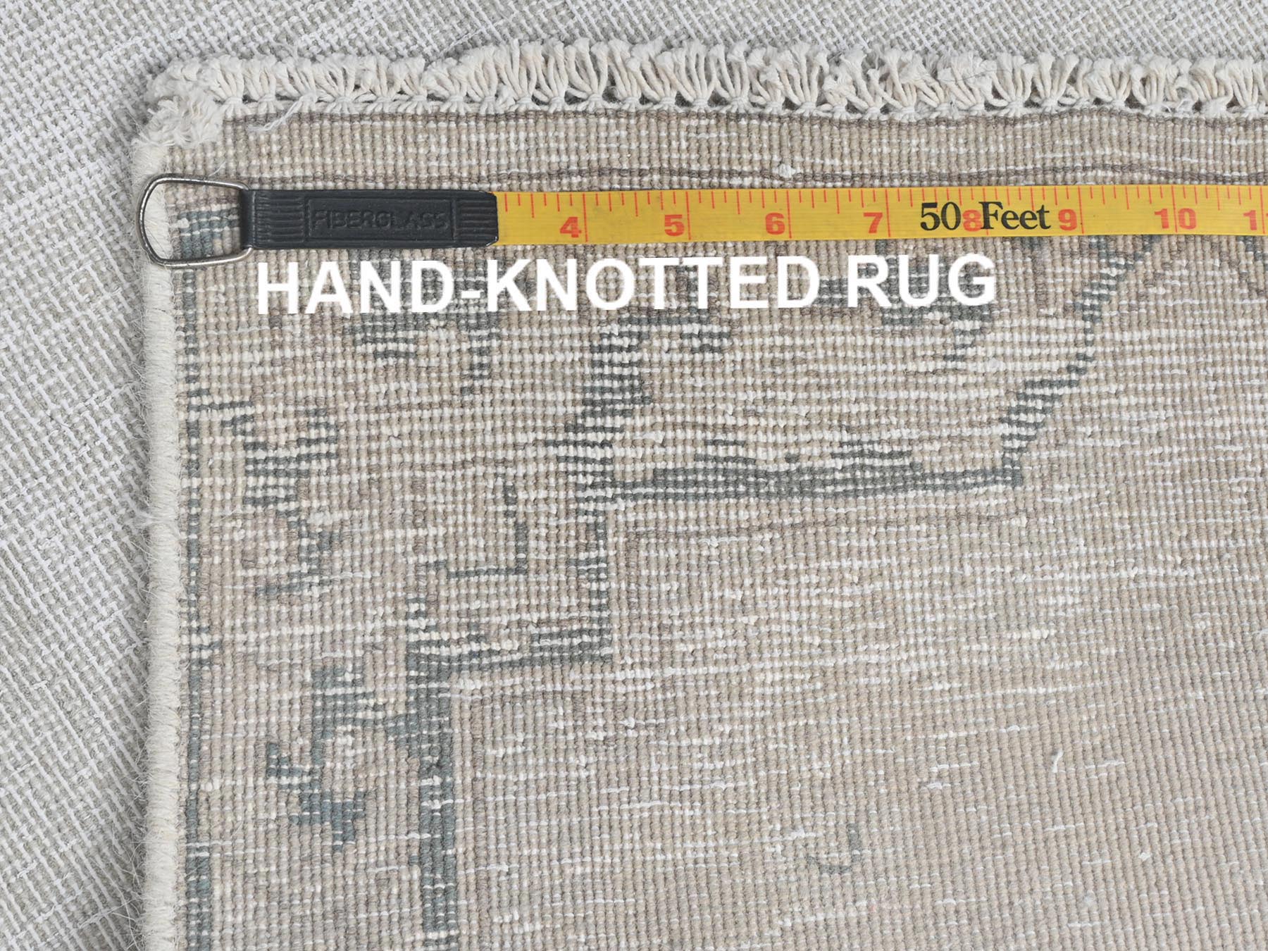 Kerman Vintage hand-knotted worn wool rug in Ivory, 1'9" x 3'6" — SKU O081977 (view 7)