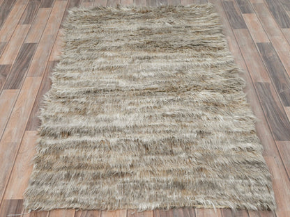 Beige 3'2" x 5'6" Modern and Contemporary Hand knotted Wool Rug - Sku: O082025