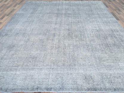 Tabriz Vintage hand-knotted wool rug in Gray, 9'5" x 12'2" — SKU O082097 (view 2)