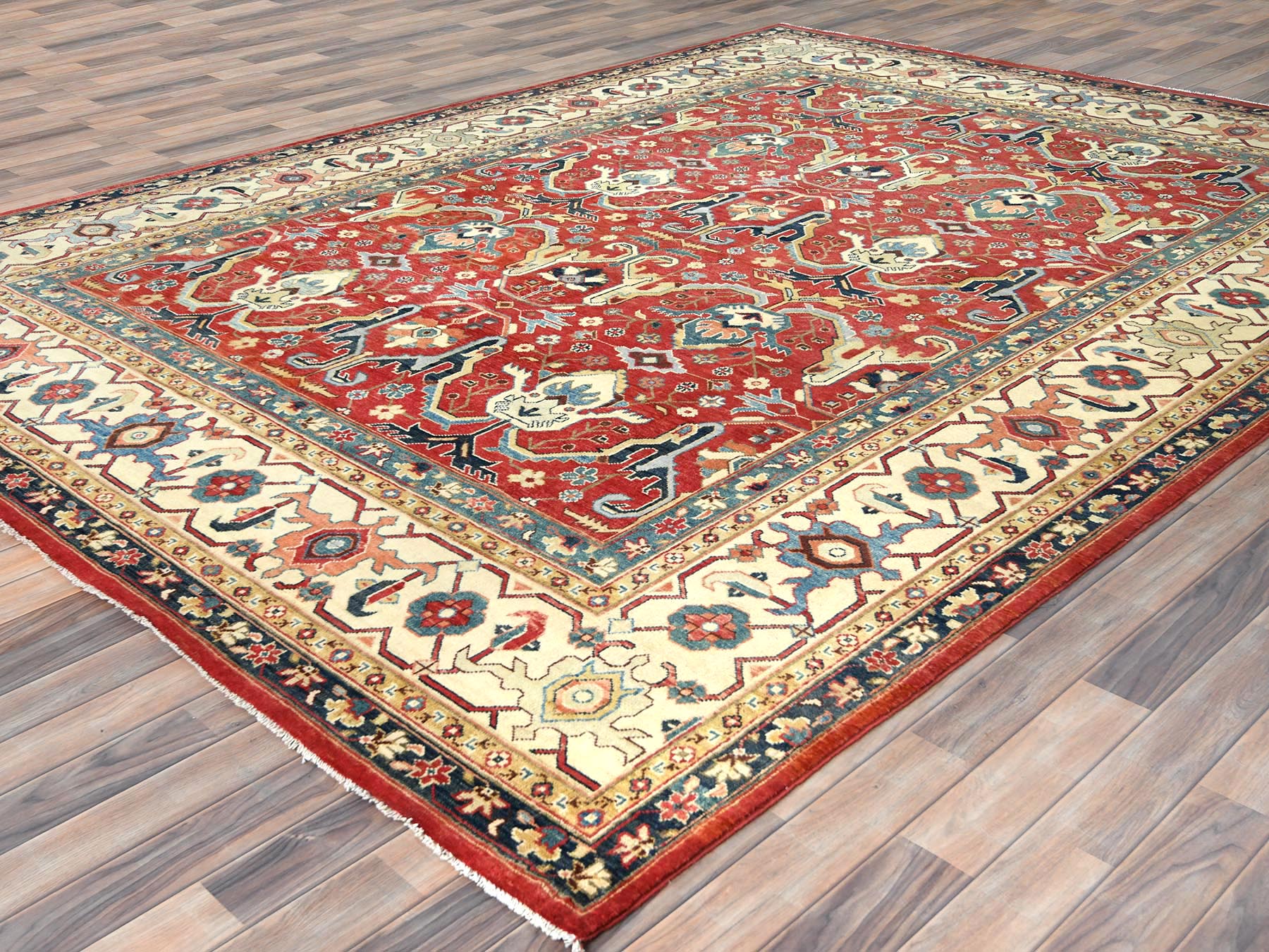 Peshawar Heriz hand-knotted wool rug in Red & Ivory, 9' x 12' — SKU O082151 (view 3)
