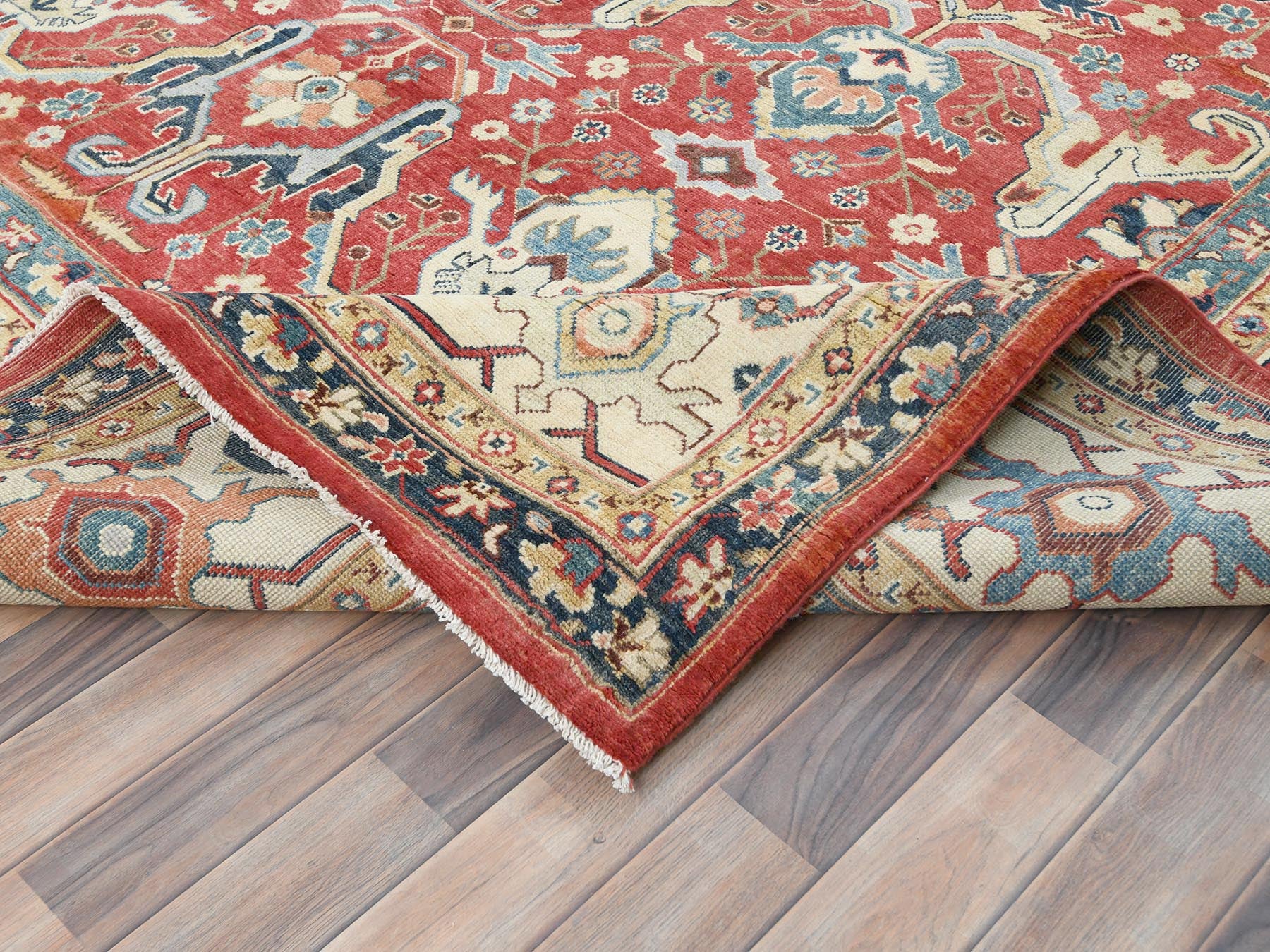 Peshawar Heriz hand-knotted wool rug in Red & Ivory, 9' x 12' — SKU O082151 (view 6)