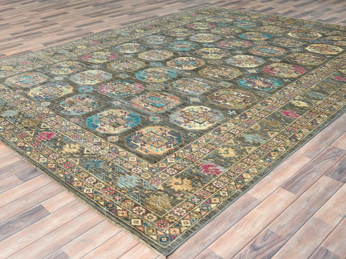 Kazak Kazak hand-knotted wool rug in Gray, 8'9" x 11'7" — SKU O082271 (view 3)