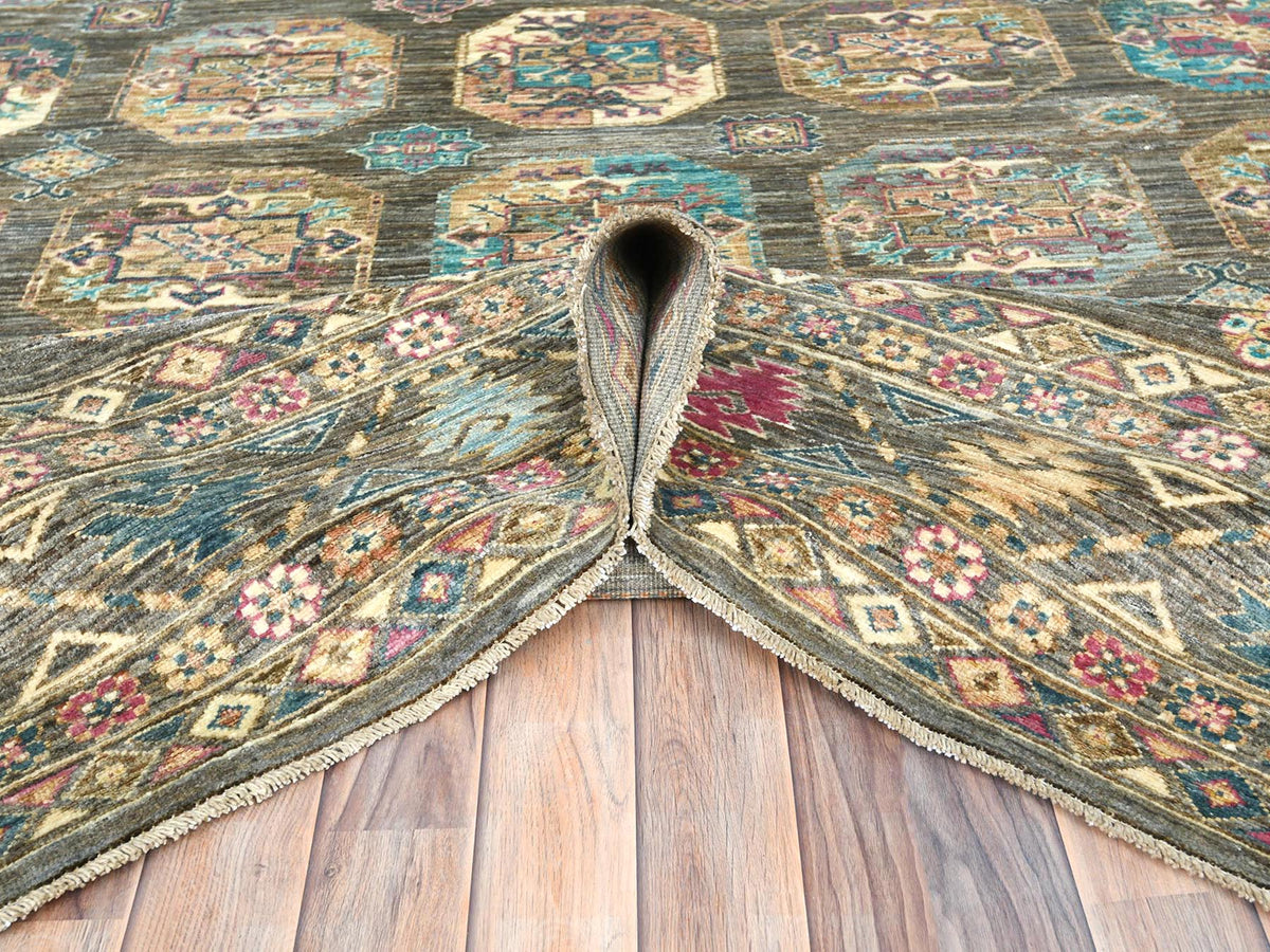 Kazak Kazak hand-knotted wool rug in Gray, 8'9" x 11'7" — SKU O082271 (view 5)