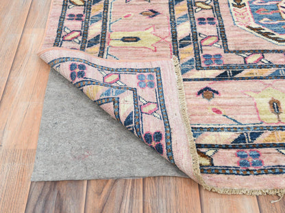 Kazak Kazak hand-knotted wool rug in Pink, 8'10" x 12' — SKU O082289 (view 4)
