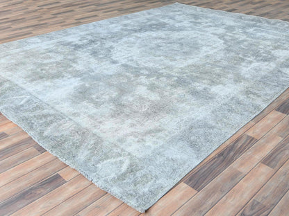 Grey 8'10" x 11'11" Vintage Hand knotted Wool Rug - Sku: O082339