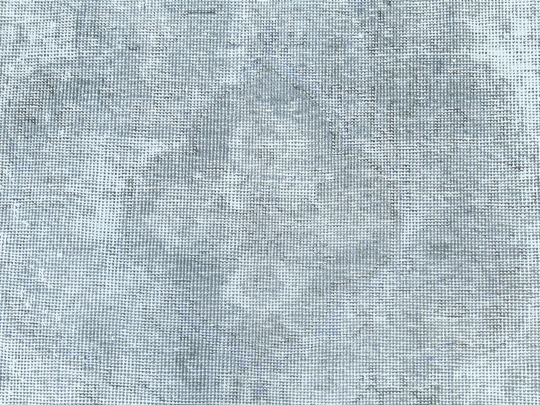 Tabriz Vintage hand-knotted wool rug in Gray, 8'10" x 11'11" — SKU O082339 (view 8)