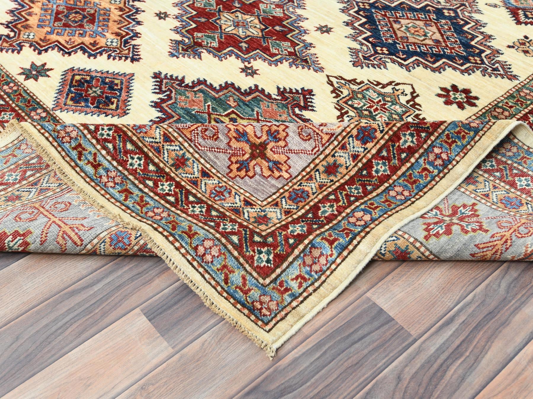 Kazak Kazak hand-knotted wool rug in Ivory & Beige, 9'3" x 12' — SKU O082380 (view 6)