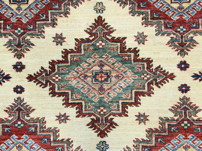 Kazak Kazak hand-knotted wool rug in Ivory & Beige, 9'3" x 12' — SKU O082380 (view 8)