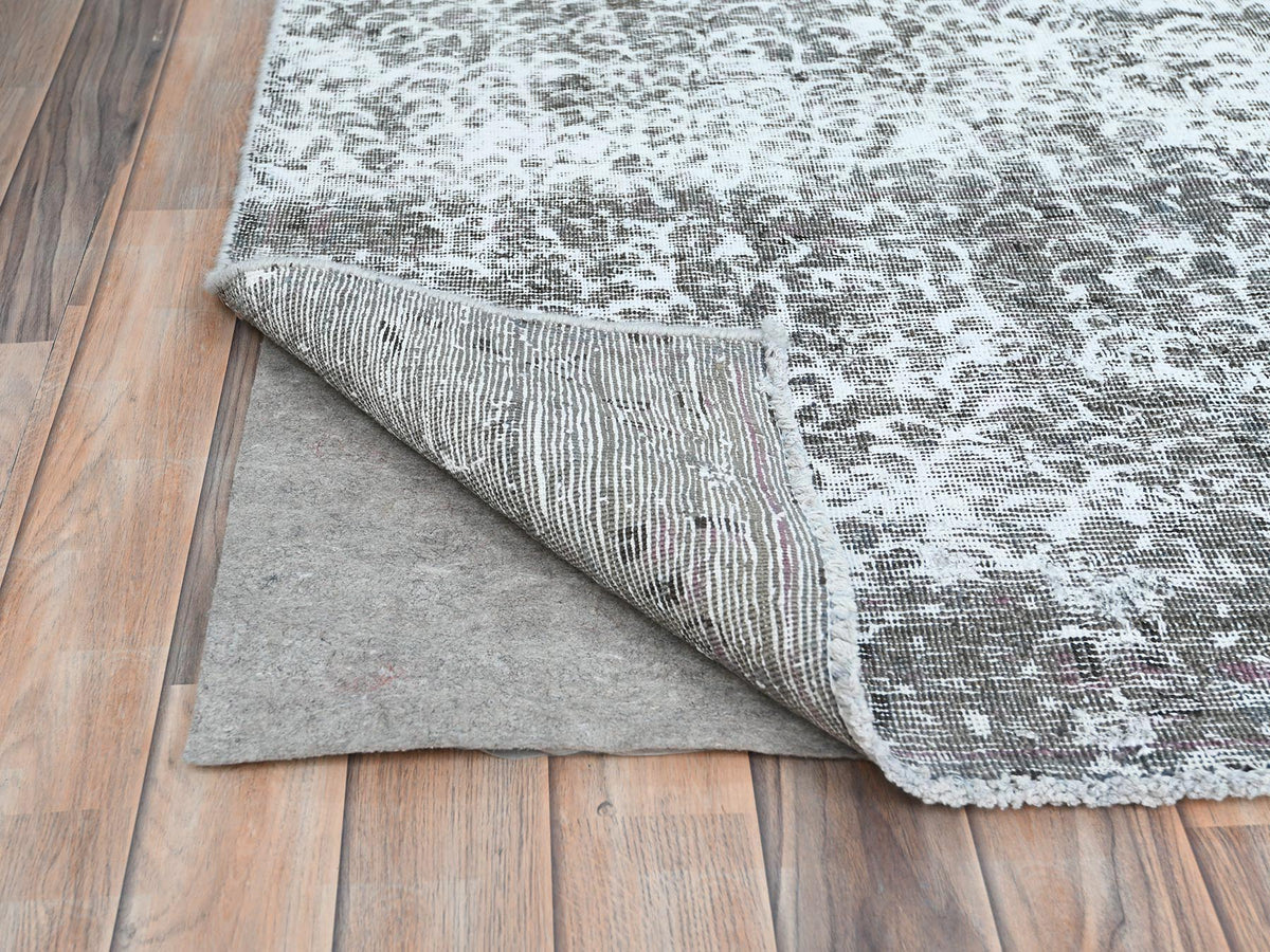 Tabriz Vintage hand-knotted wool rug in Gray, 9'3" x 12' — SKU O082544 (view 4)