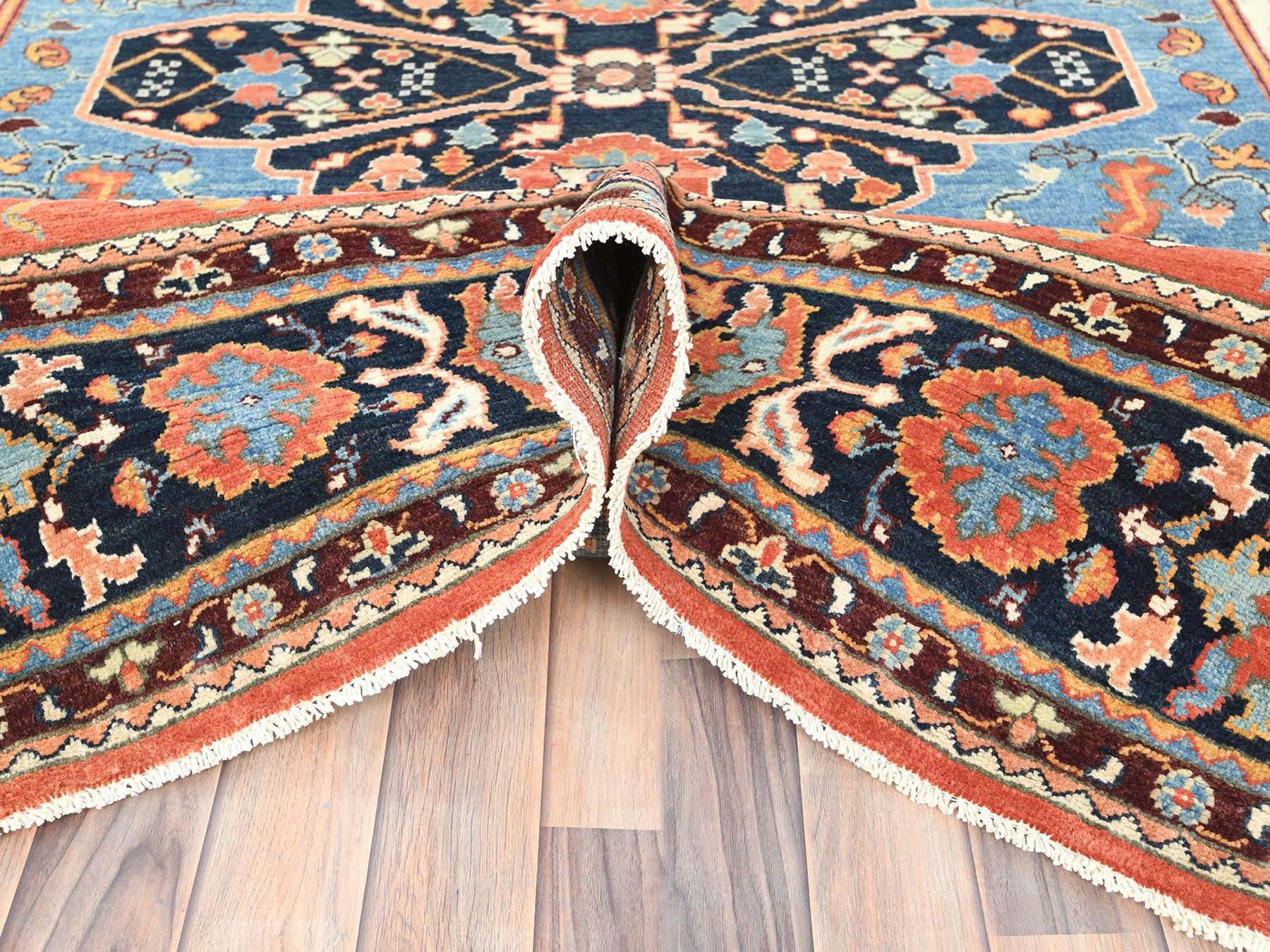 Heriz Heriz hand-knotted wool rug in Orange & Navy Blue, 8' x 9'6" — SKU O082676 (view 5)