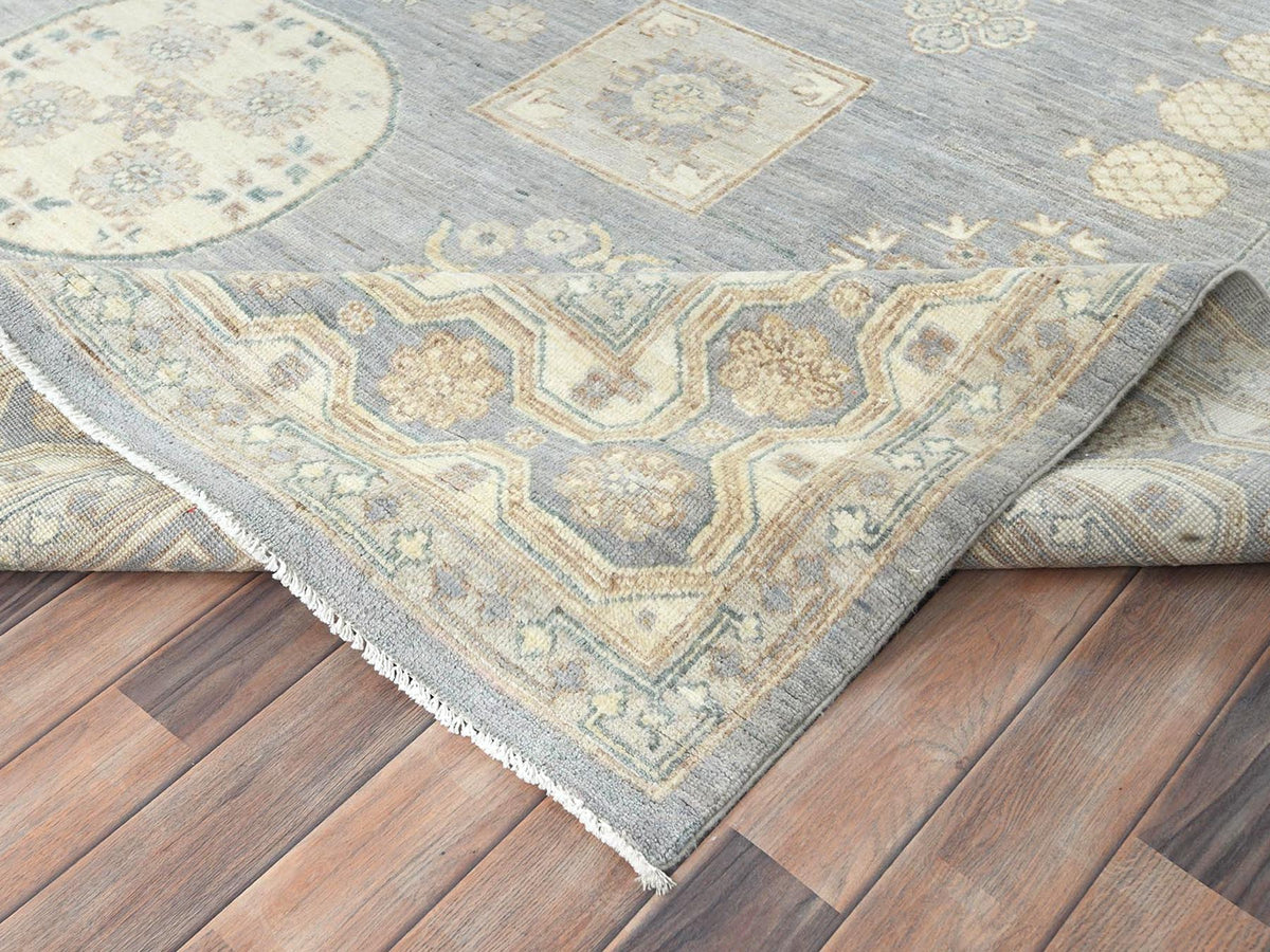 Khotan Oushak hand-knotted wool rug in Gray & Ivory, 9'1" x 12' — SKU O082702 (view 6)