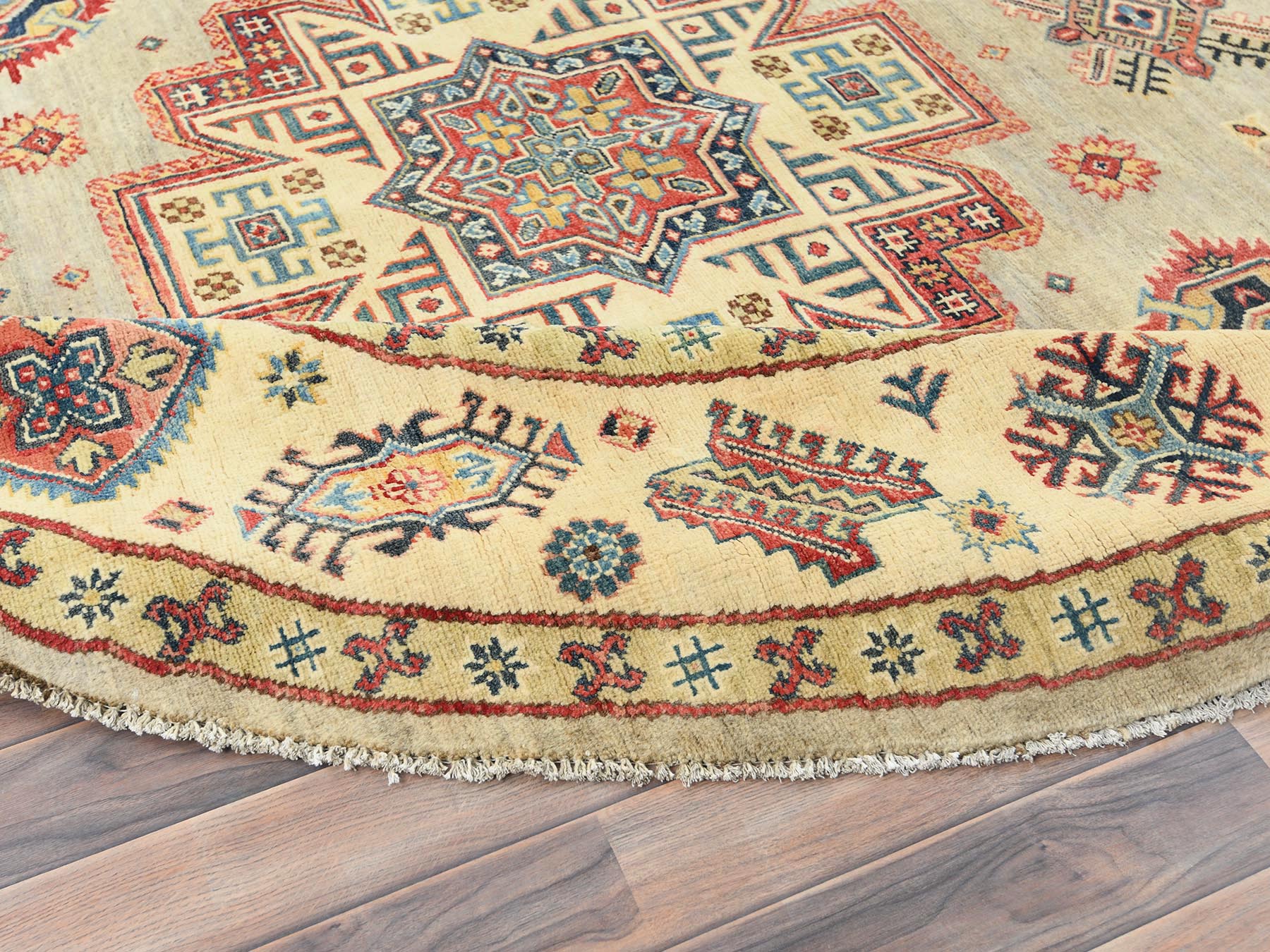 Kazak Kazak hand-knotted wool rug in Yellow & Beige, 7'9" x 8' — SKU O082712 (view 5)