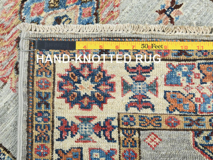 Kazak Kazak hand-knotted wool runner in Gray & Ivory, 2'5" x 8'6" — SKU O082740 (view 7)
