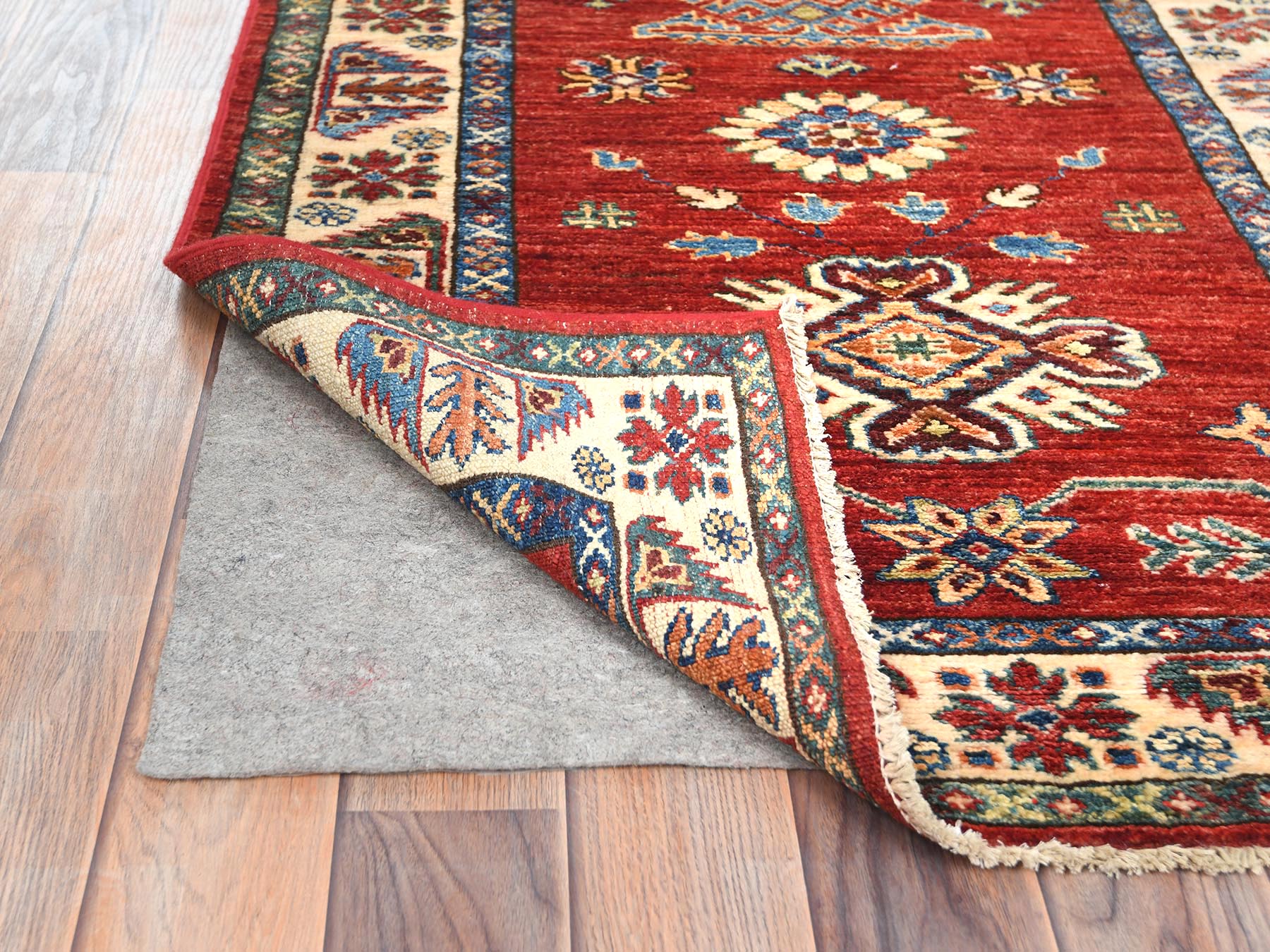 Kazak Kazak hand-knotted wool runner in Red & Ivory, 2'10" x 11'7" — SKU O082905 (view 3)