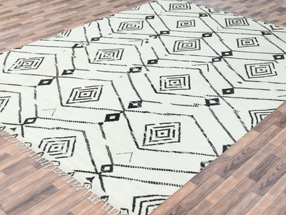 Tribal & Geometric hand-knotted wool rug in Ivory, 10' x 14'4" — SKU O082953 (view 3)