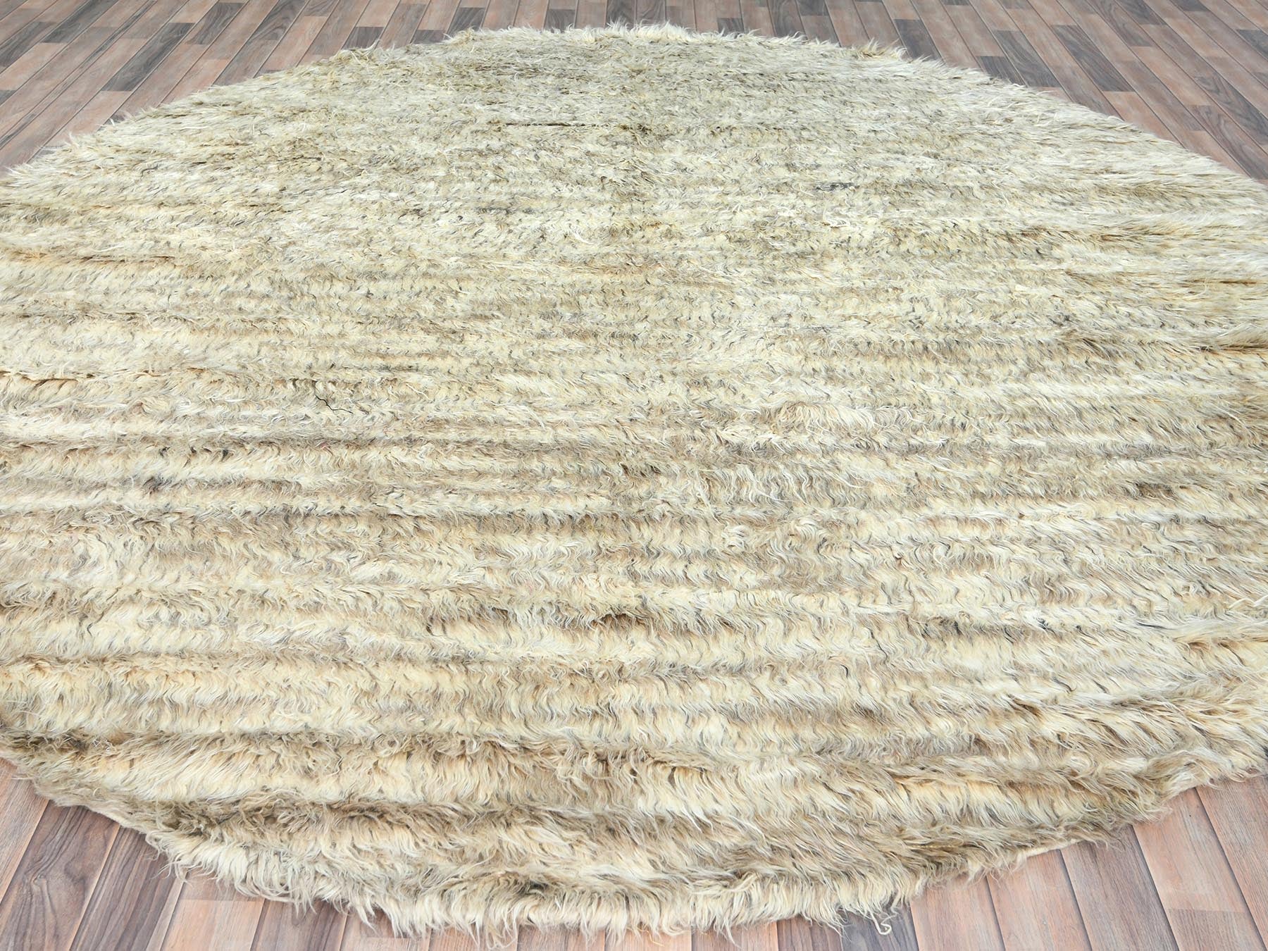 Tribal & Geometric hand-knotted wool rug in Ivory, 10' x 10'1" — SKU O082986 (view 3)