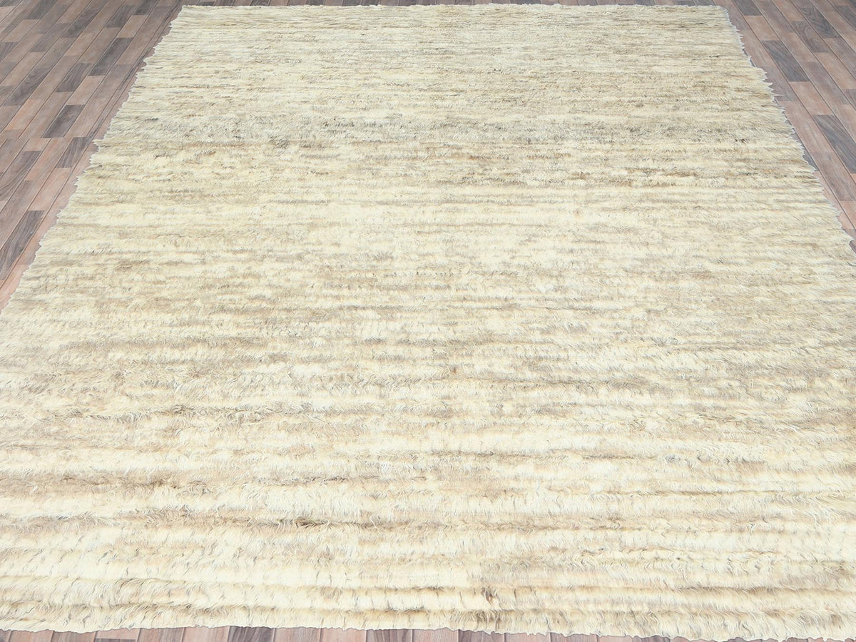 Tribal & Geometric hand-knotted wool rug in Ivory, 12'4" x 18'1" — SKU O082987 (view 2)