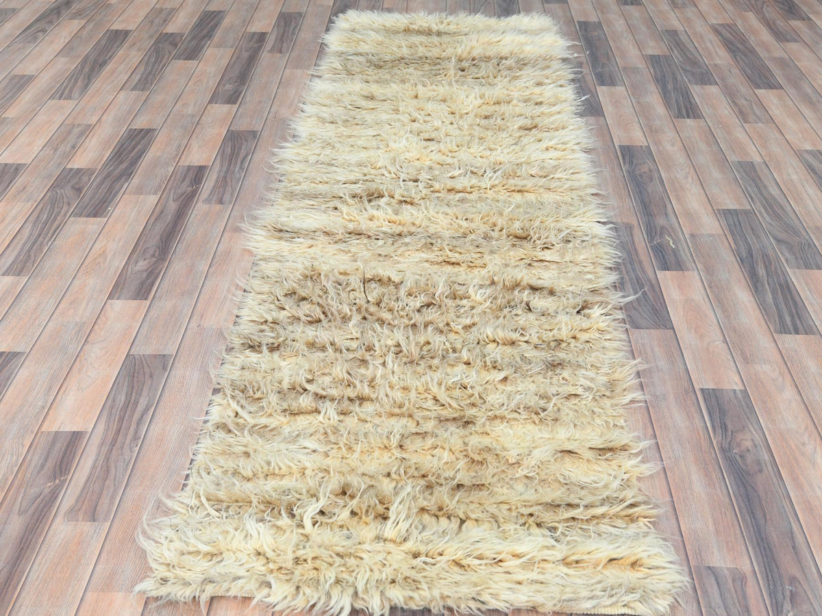 Tribal & Geometric hand-knotted wool runner in Ivory, 2'6" x 8' — SKU O082990 (view 2)