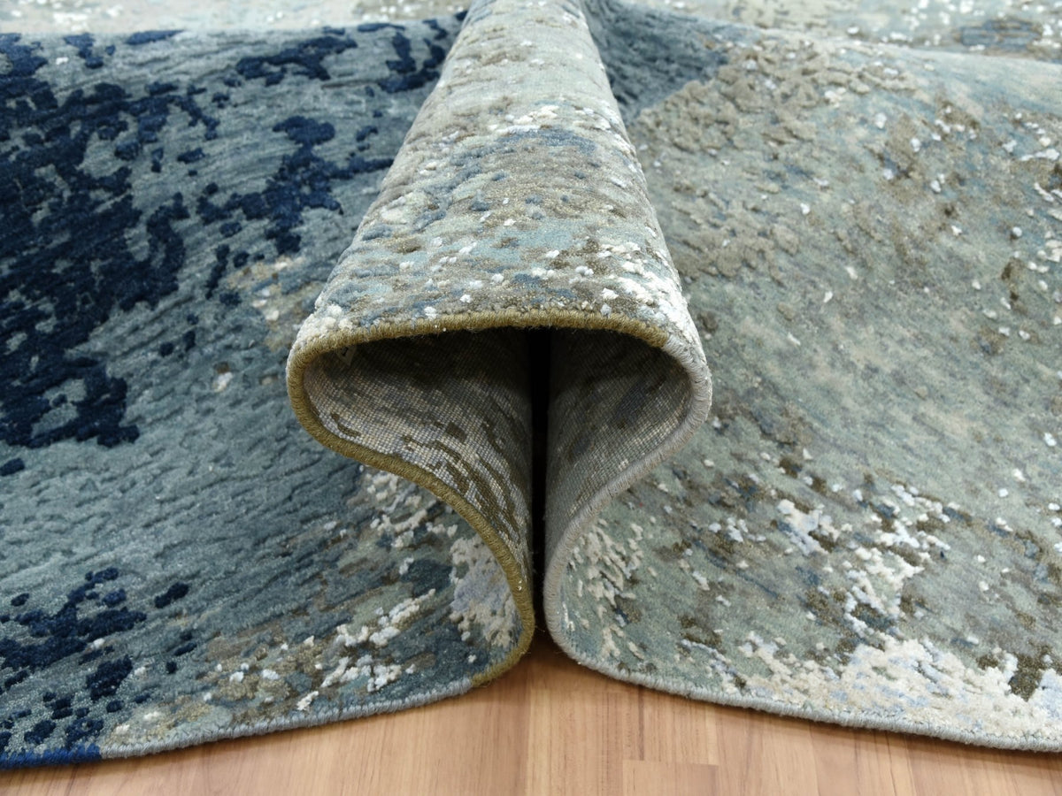 Modern / Contemporary hand-knotted wool rug in Gray, 10' x 10'2" — SKU O083033 (view 6)