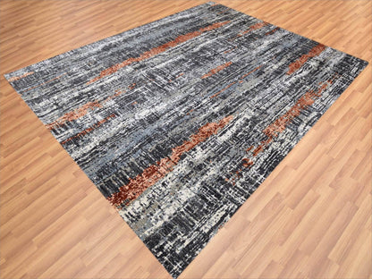Modern / Contemporary hand-knotted wool rug in Gray, 8' x 10'1" — SKU O083068 (view 3)