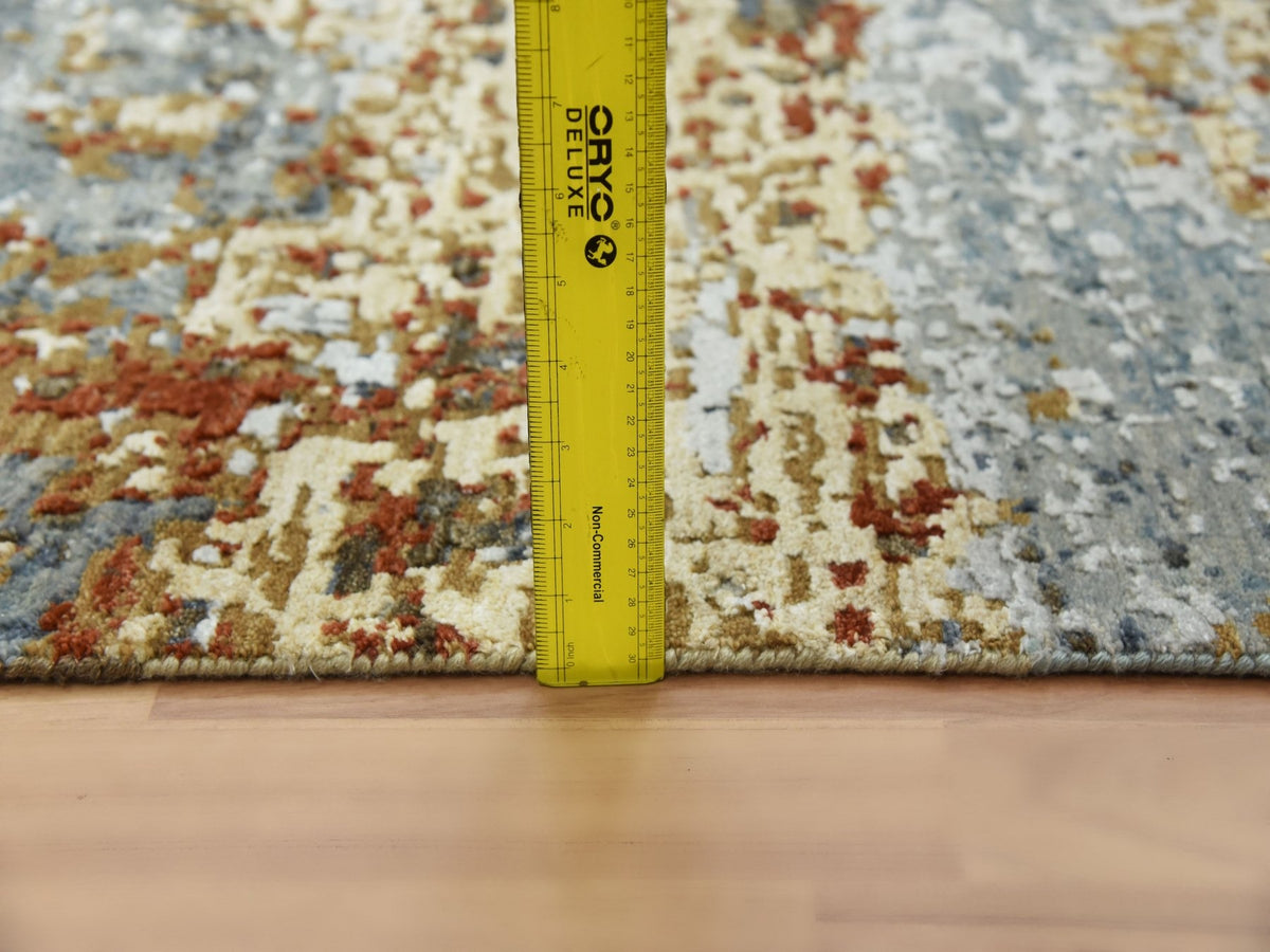 Modern / Contemporary hand-knotted wool runner in Gray, 4' x 10' — SKU O083093 (view 6)