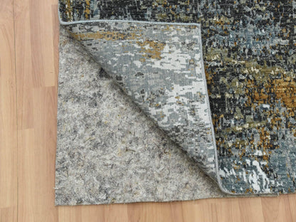 Modern / Contemporary hand-knotted wool runner in Gray, 2'6" x 20' — SKU O083096 (view 3)